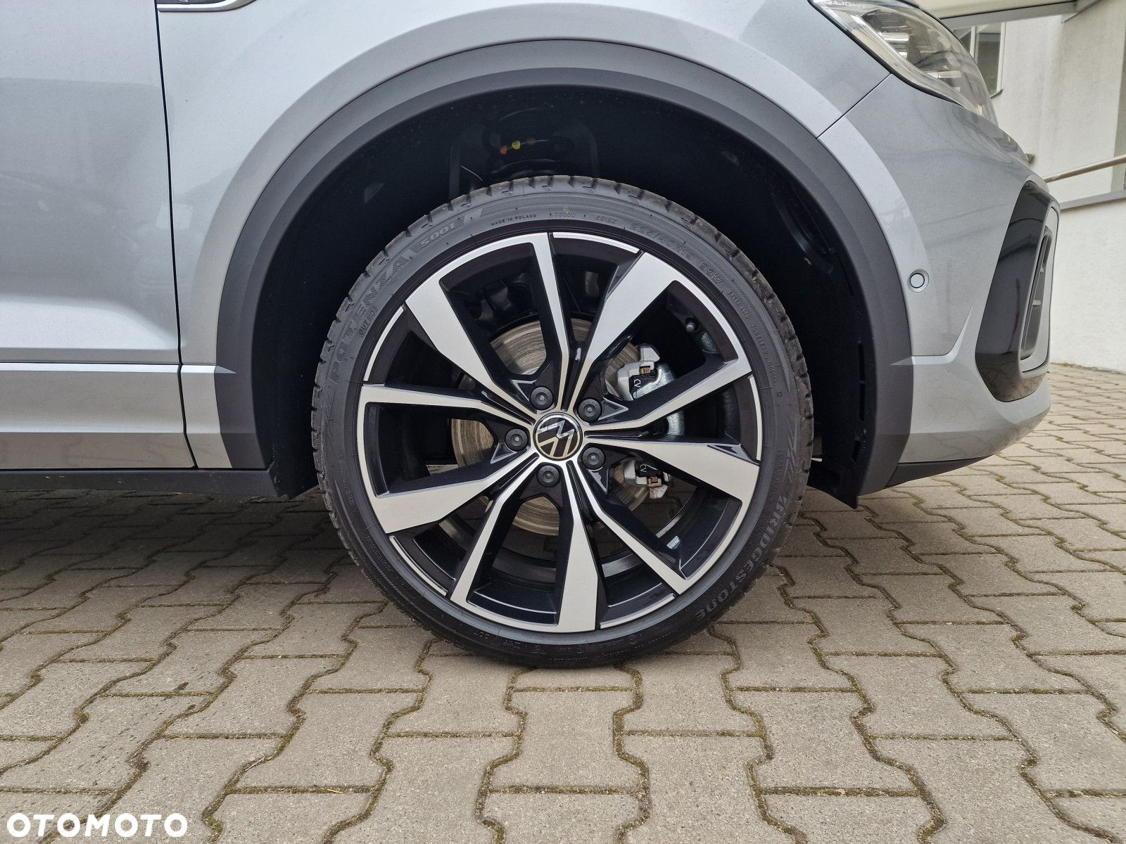 Volkswagen T-Roc 1.5 TSI R-Line DSG - 4