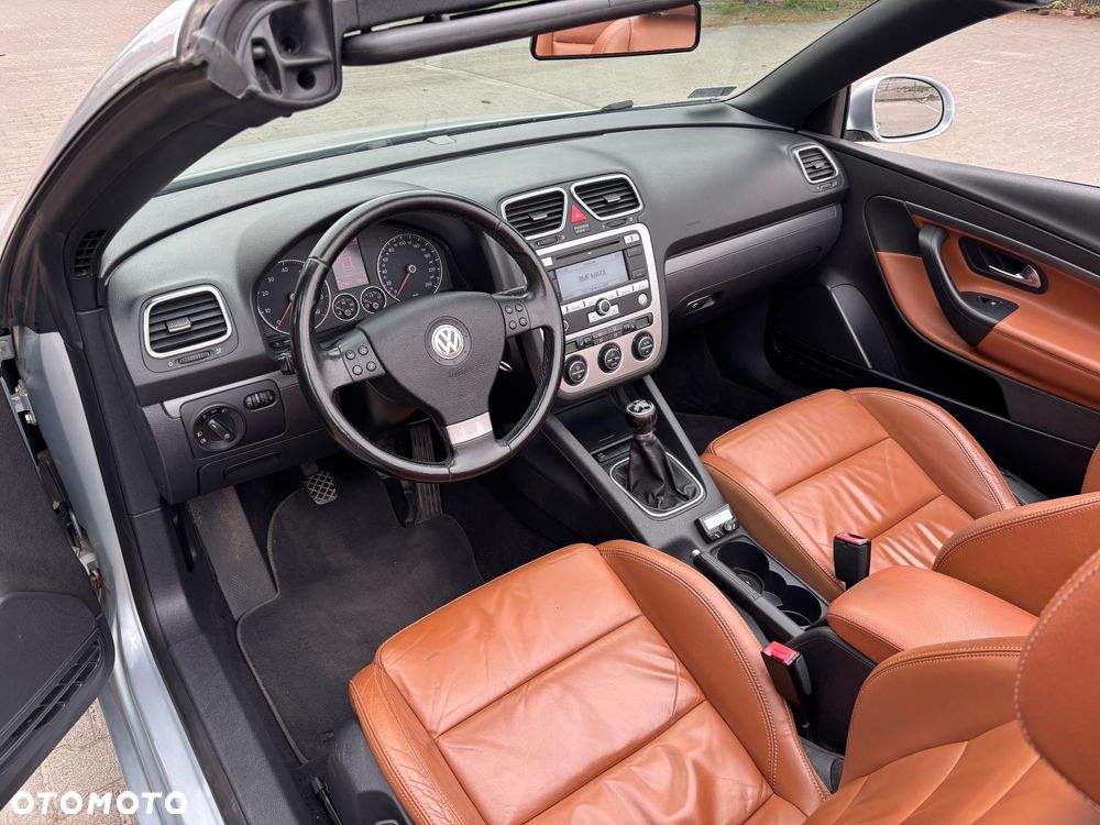 Volkswagen Eos - 24