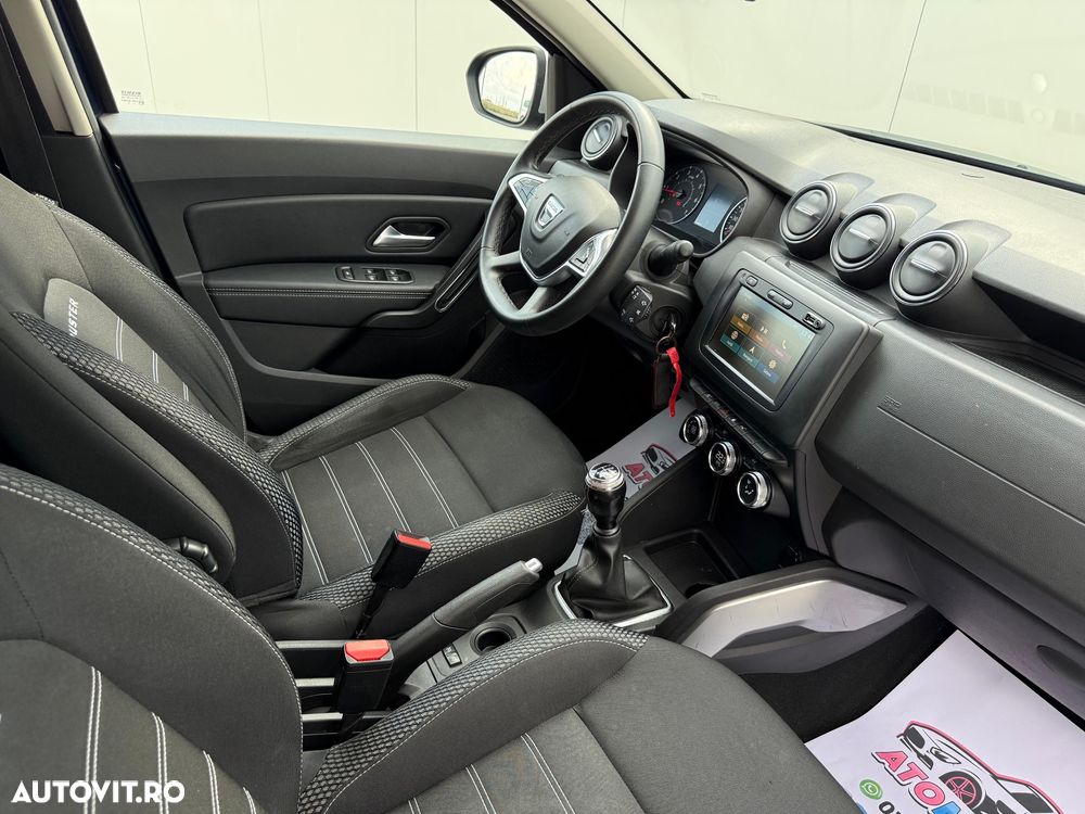 Dacia Duster 1.6 SCe Prestige jante 17" - 9