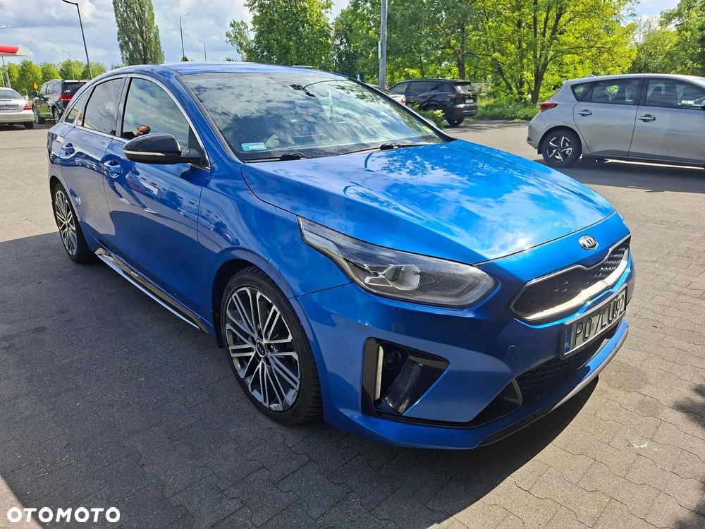 Kia ProCeed - 13