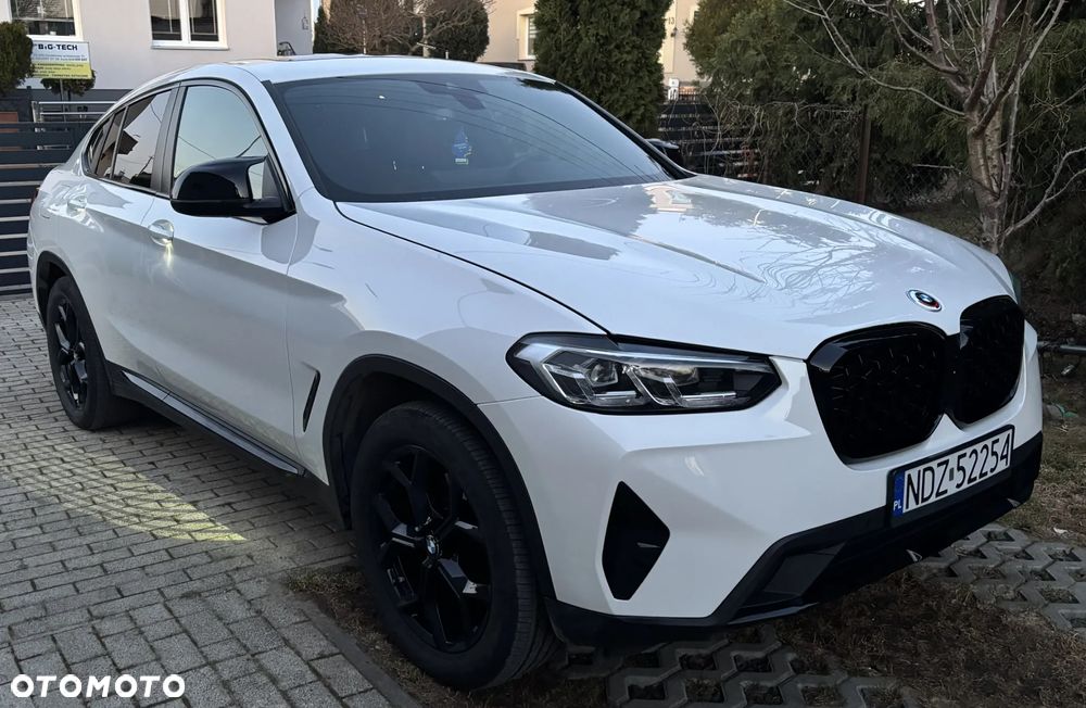 BMW X4 xDrive30i xLine - 1
