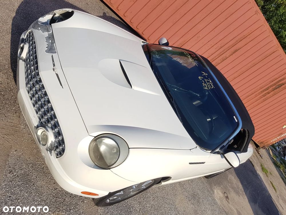 Ford Thunderbird - 14