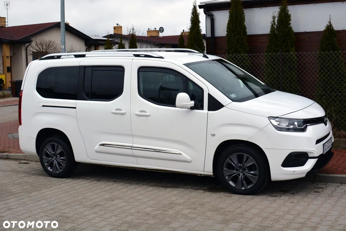 Toyota Proace City Verso Long 1.2 D-4T Business - 1