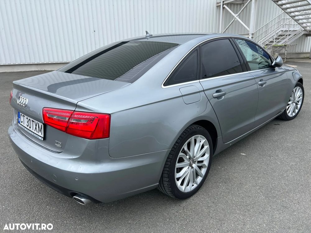 Audi A6 2.0 TDI Ultra DPF S tronic - 14