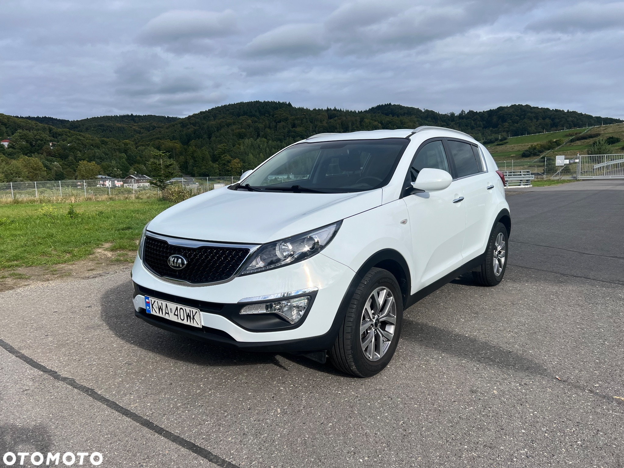 Kia Sportage 1.7 CRDI 2WD Dream-Team Edition - 9
