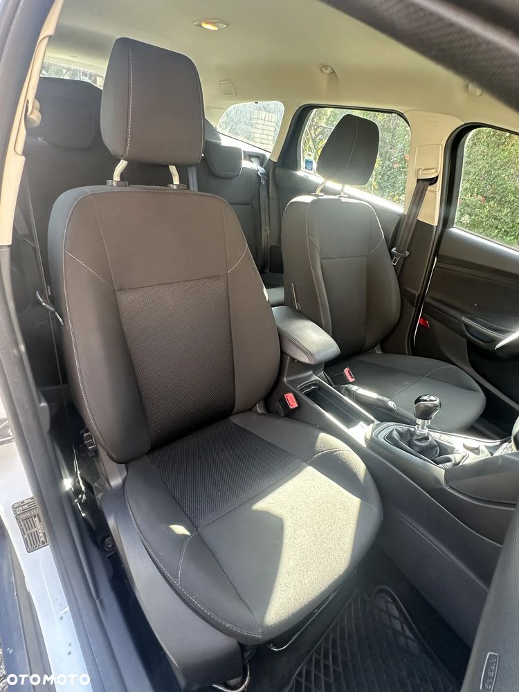Ford Focus 1.6 TDCi Edition - 16