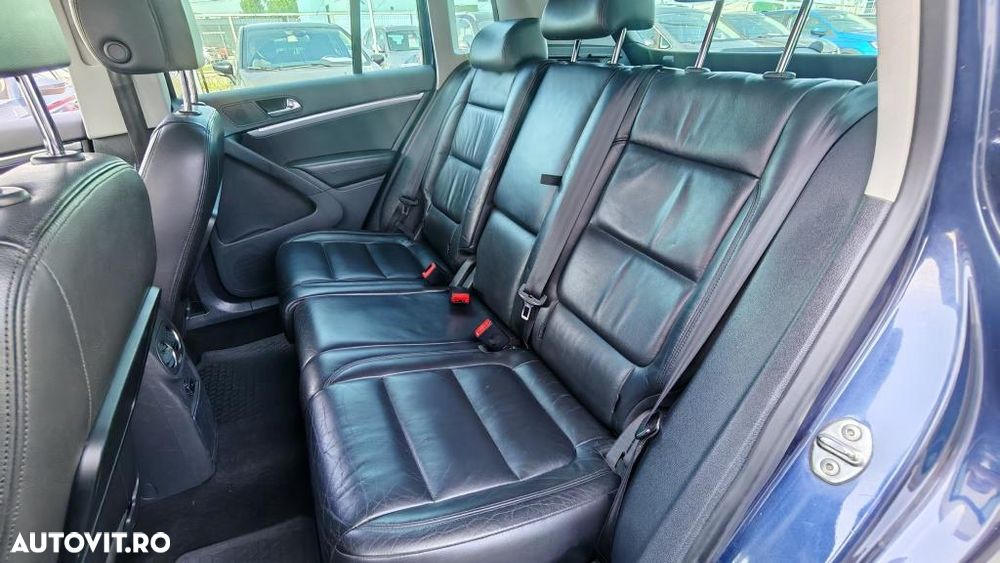 Volkswagen Tiguan 2.0 TDI DPF 4Motion BlueMotion Technology DSG Track & Style - 13