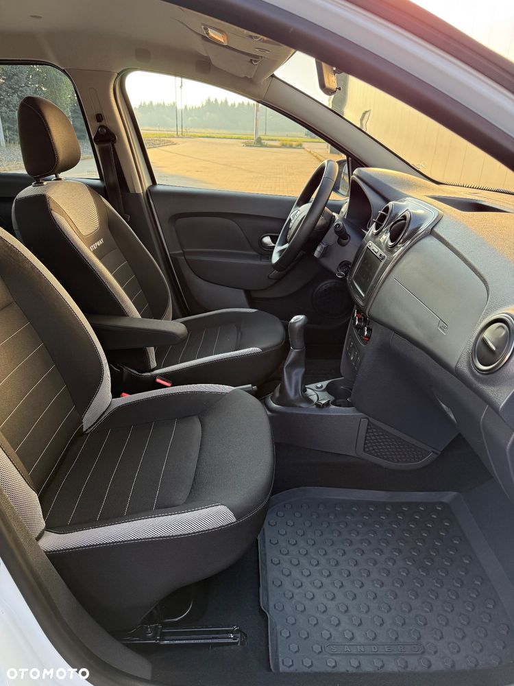 Dacia Sandero Stepway 1.5 Blue dCi Laureate S&S - 34
