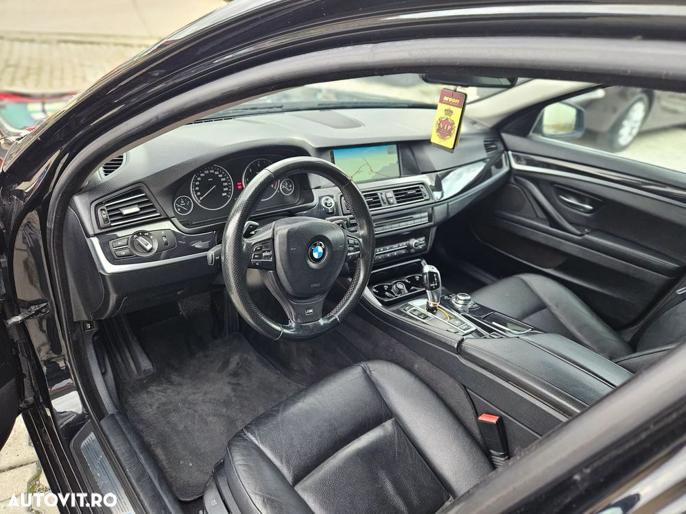 BMW Seria 5 520d - 5