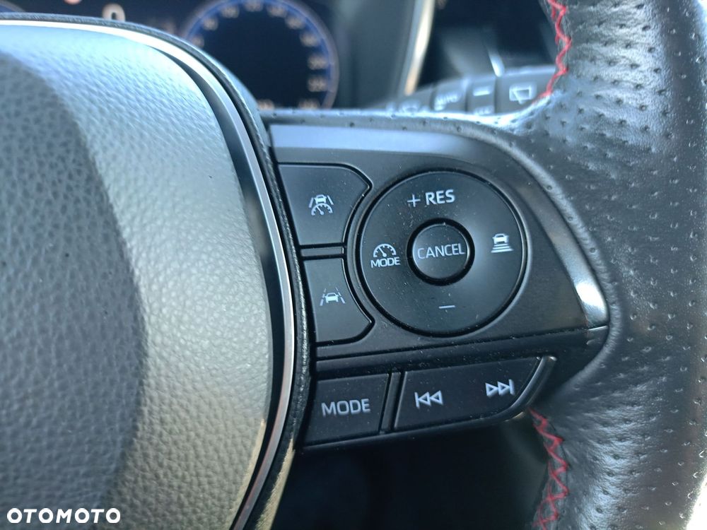 Toyota Corolla 2.0 Hybrid GR Sport Dynamic - 17