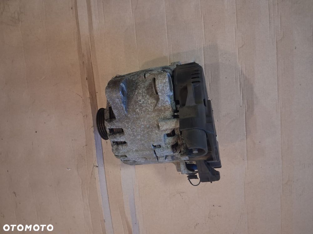 Alternator CITROEN PEUGEOT 1.6 EHDI   9674646180  OE - 4