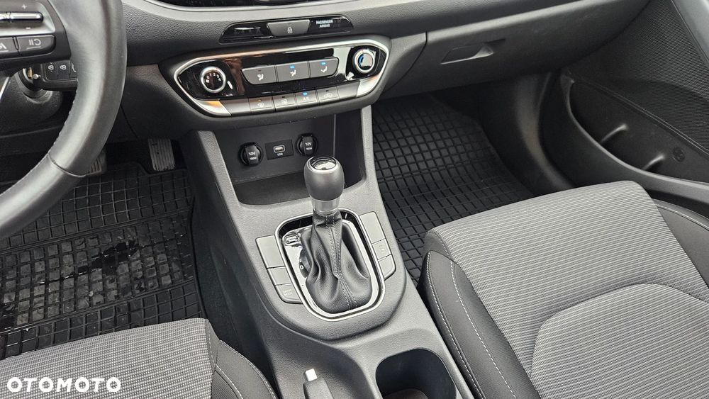 Hyundai i30 1.0 T-GDI Modern DCT - 14