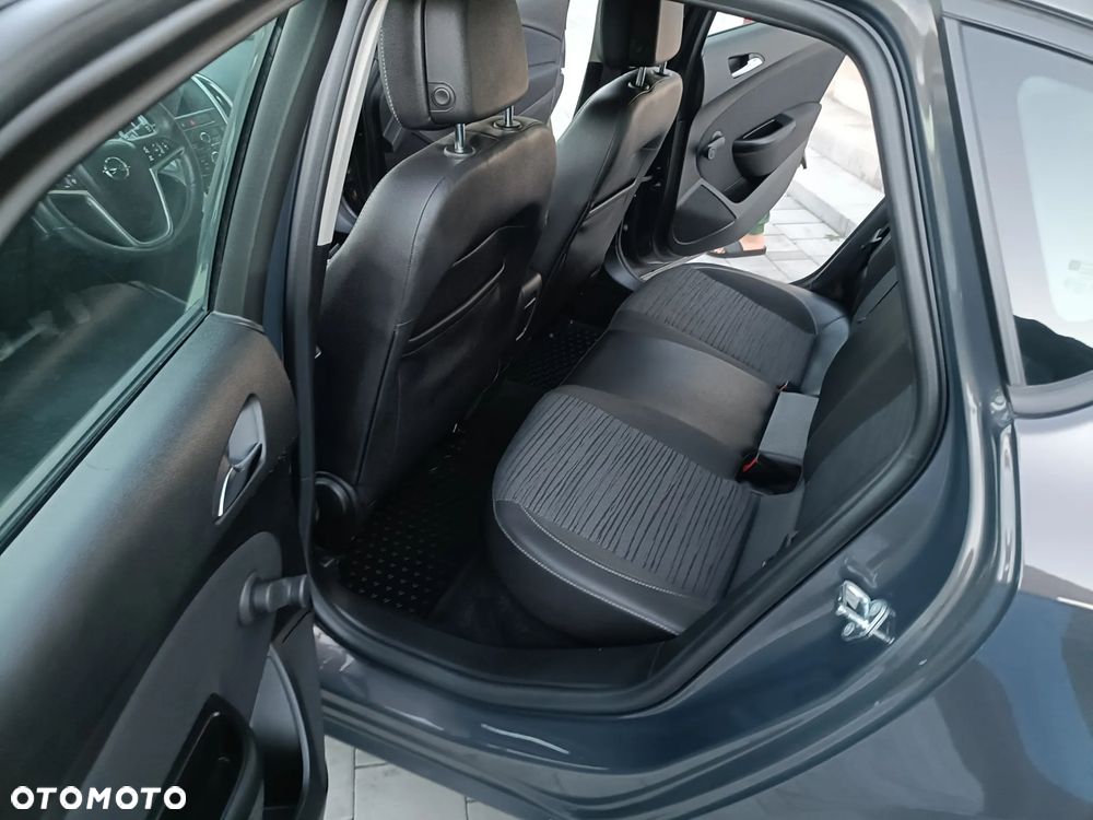 Opel Astra - 17
