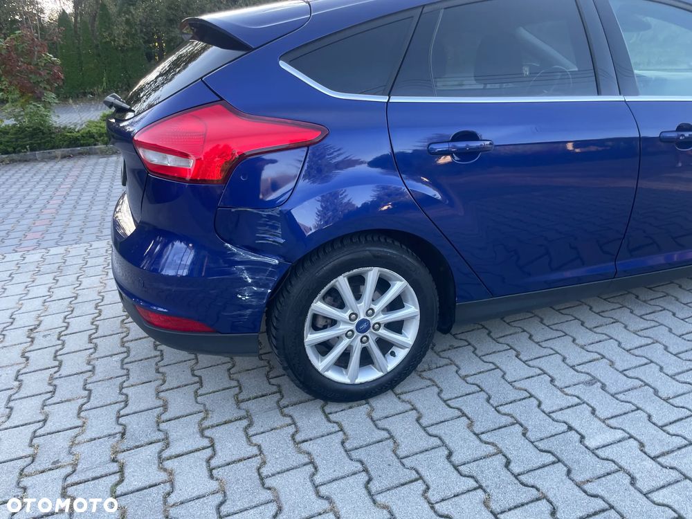 Ford Focus - 12