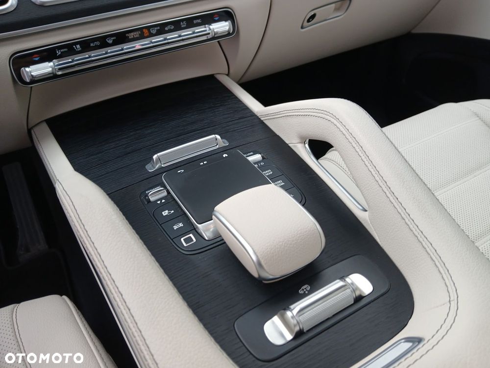 Mercedes-Benz GLE 300 d mHEV 4-Matic AMG Line - 26