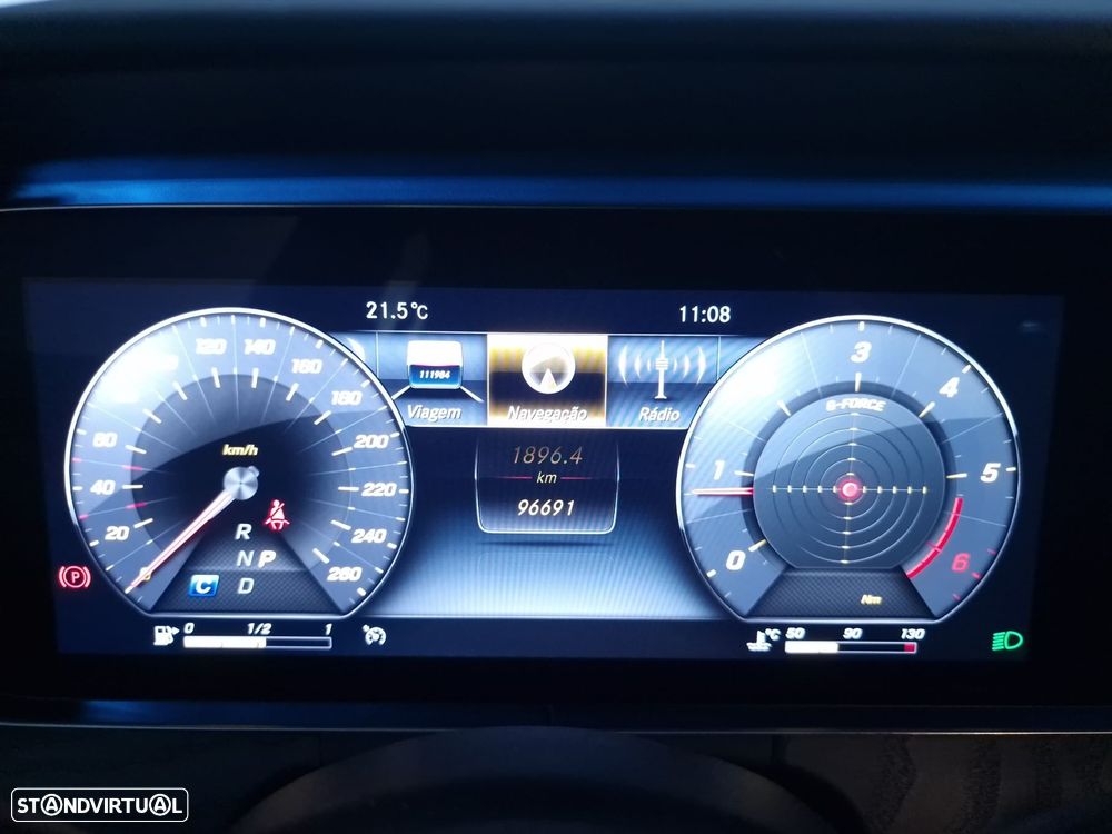 Mercedes-Benz E 220 d AMG Line - 37