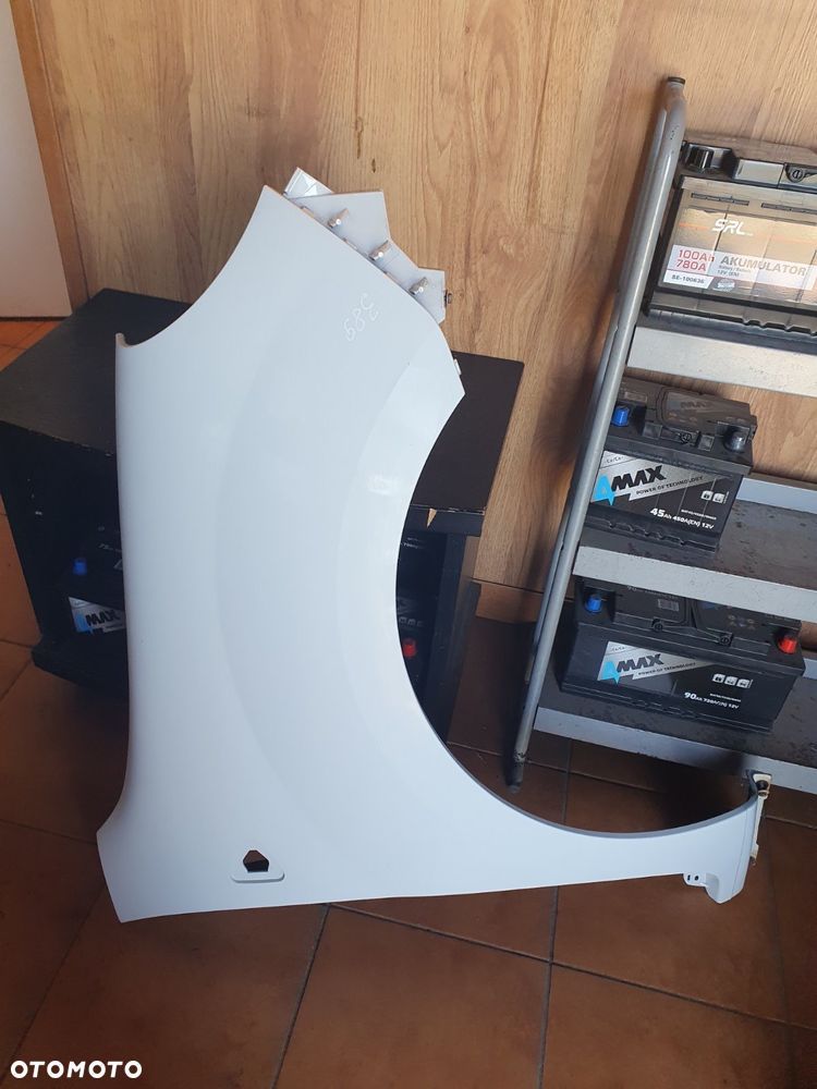 BŁOTNIK L/P RENAULT KANGO II 2 08-13 ROK KOD LAKIERU 389 - 6