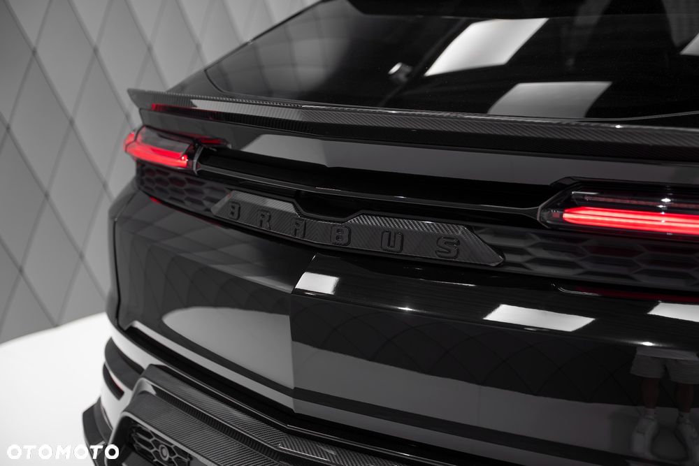 Lamborghini Urus - 10