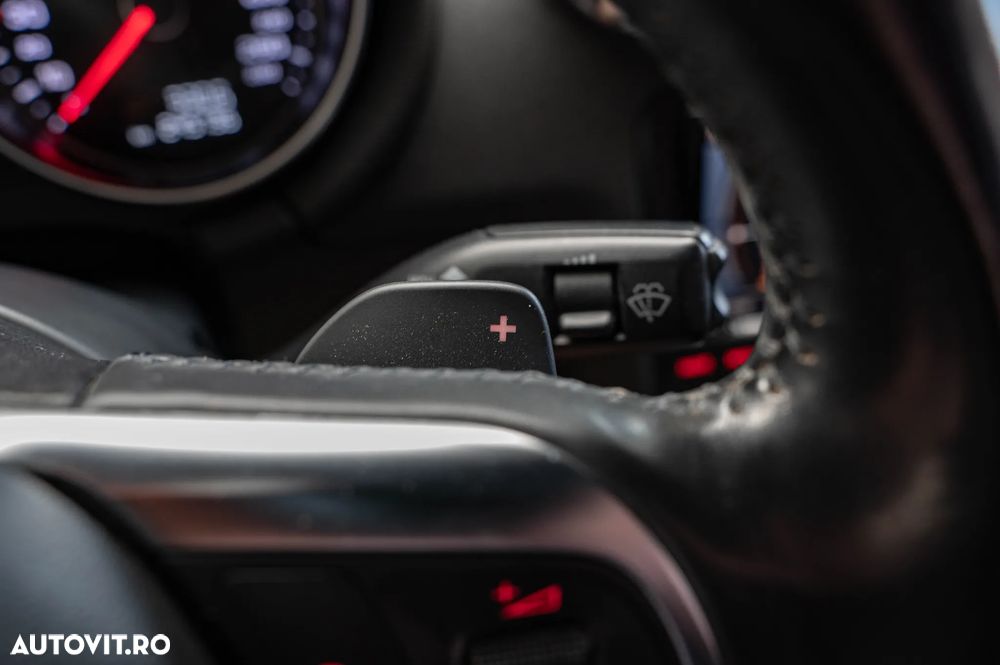 Audi TT 2.0 TDI quattro S tronic - 23