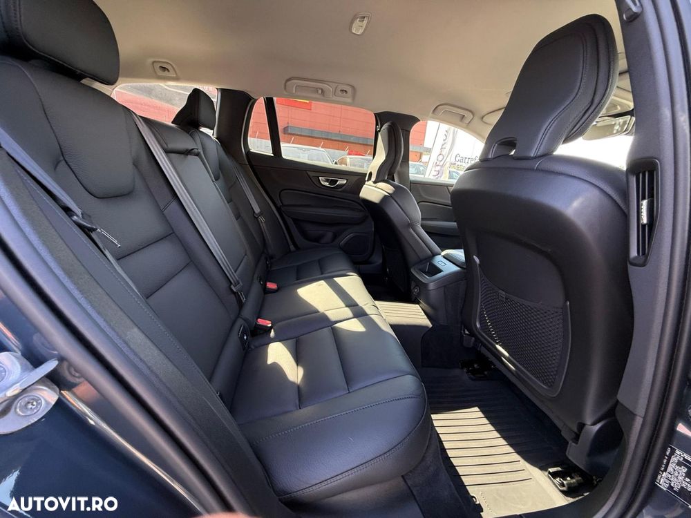 Volvo V60 - 25