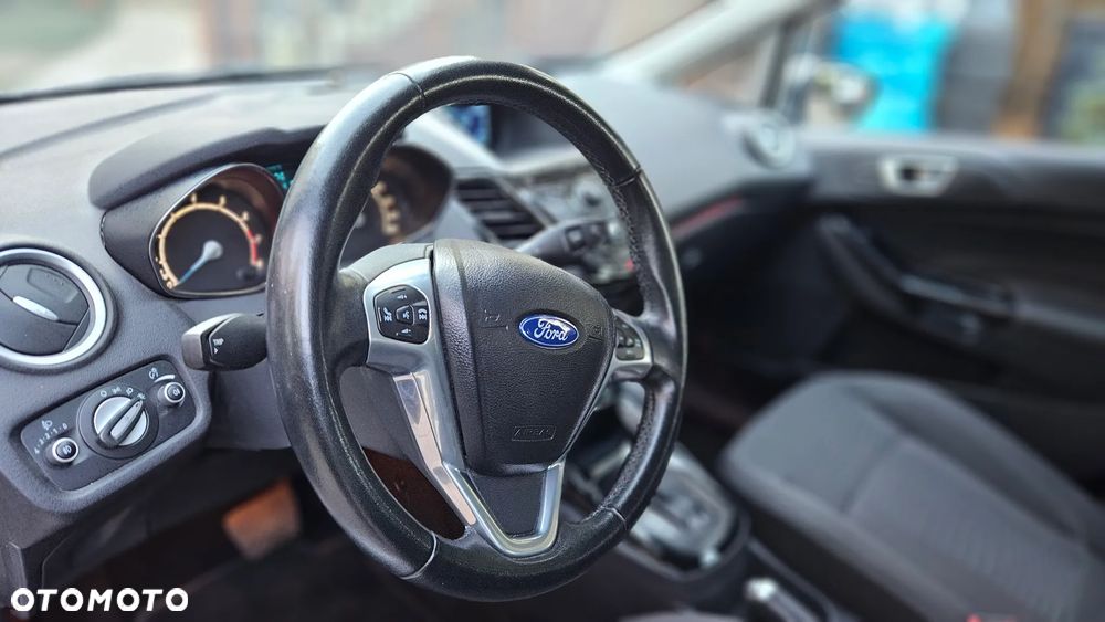Ford Fiesta - 7