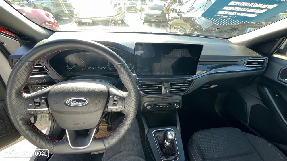 Ford Focus SW 1.0 EcoBoost MHEV ST-Line - 2