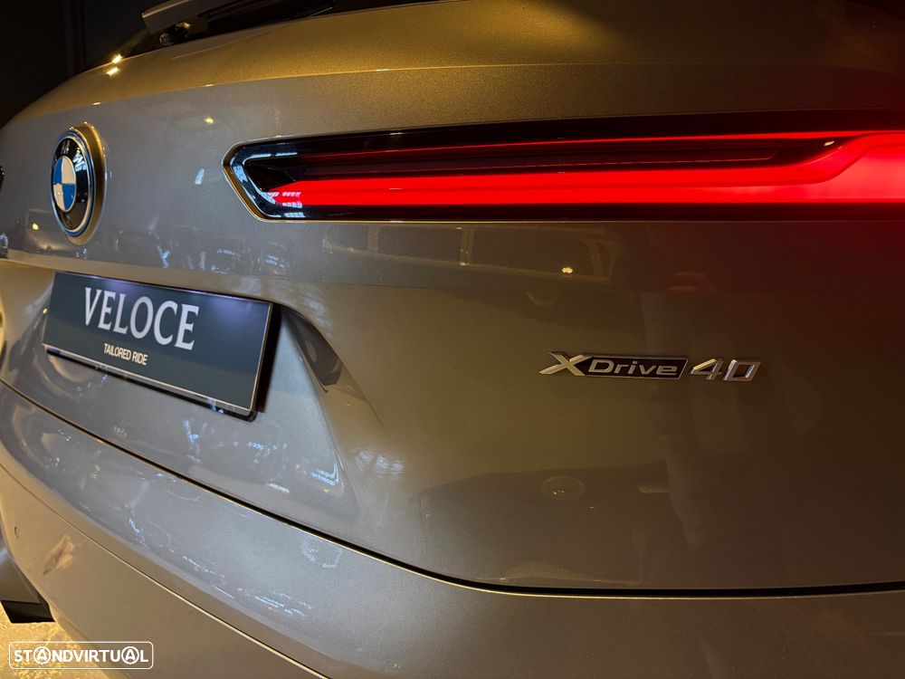 BMW iX xDrive40 - 20