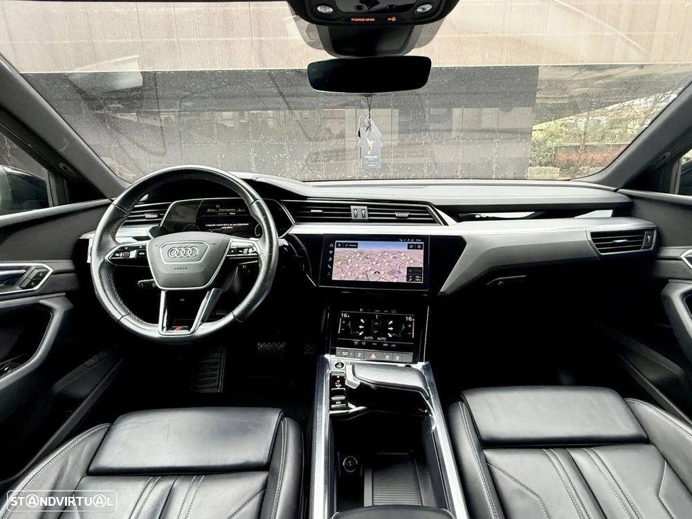 Audi e-tron Sportback 55 quattro S line - 12