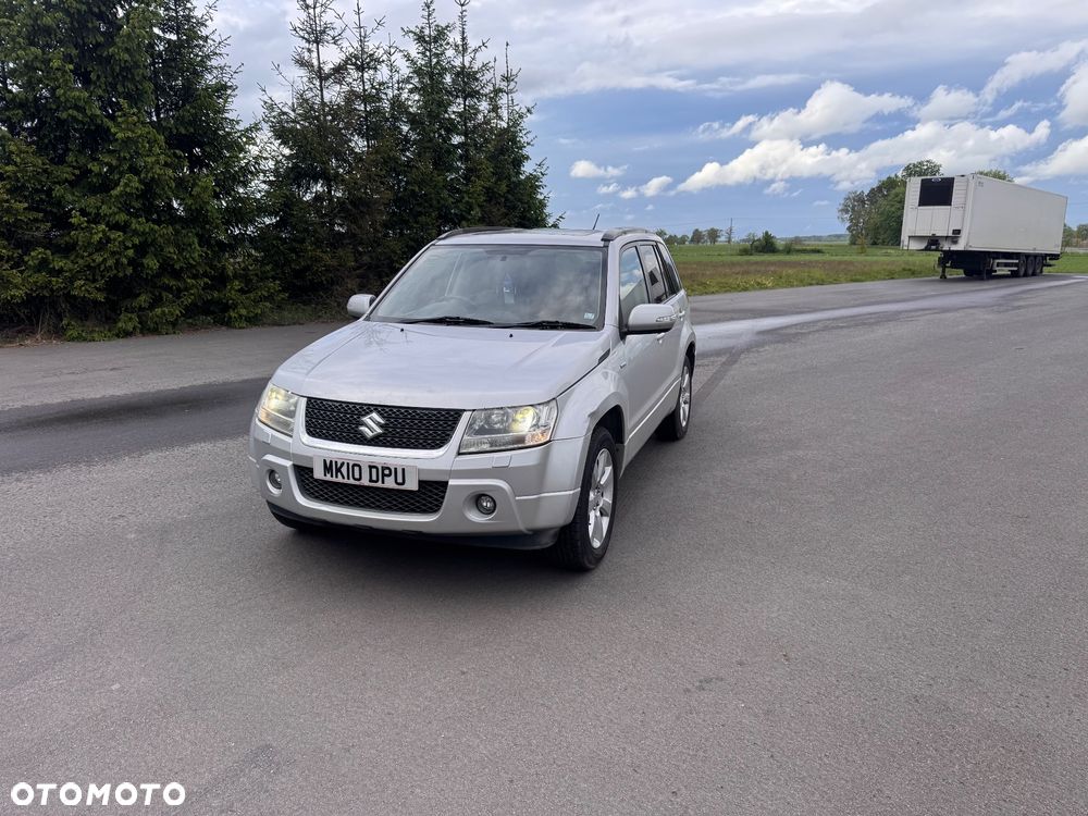 Suzuki Grand Vitara 1.9 DDiS Comfort + DPF Family - 2