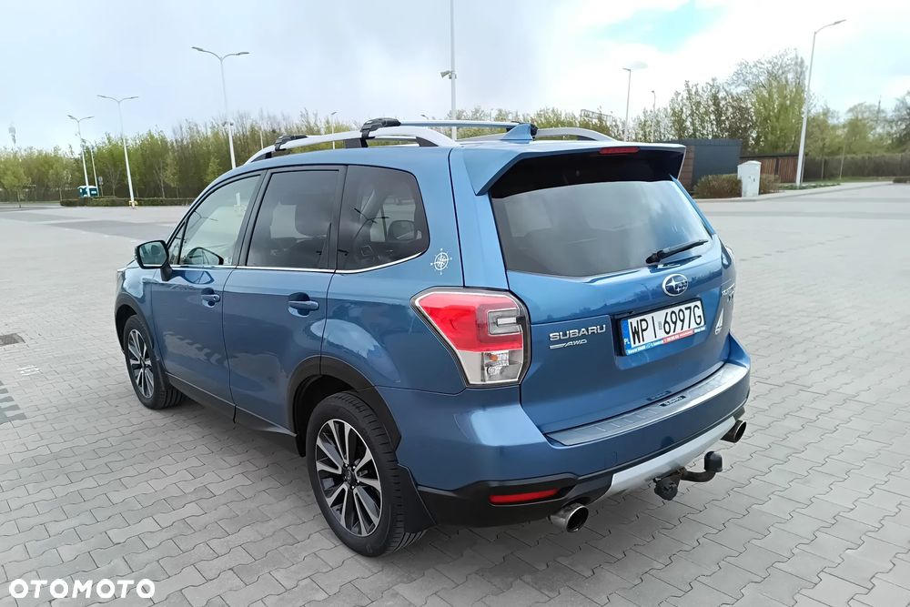 Subaru Forester 2.0 XT Platinum Lineartronic - 6