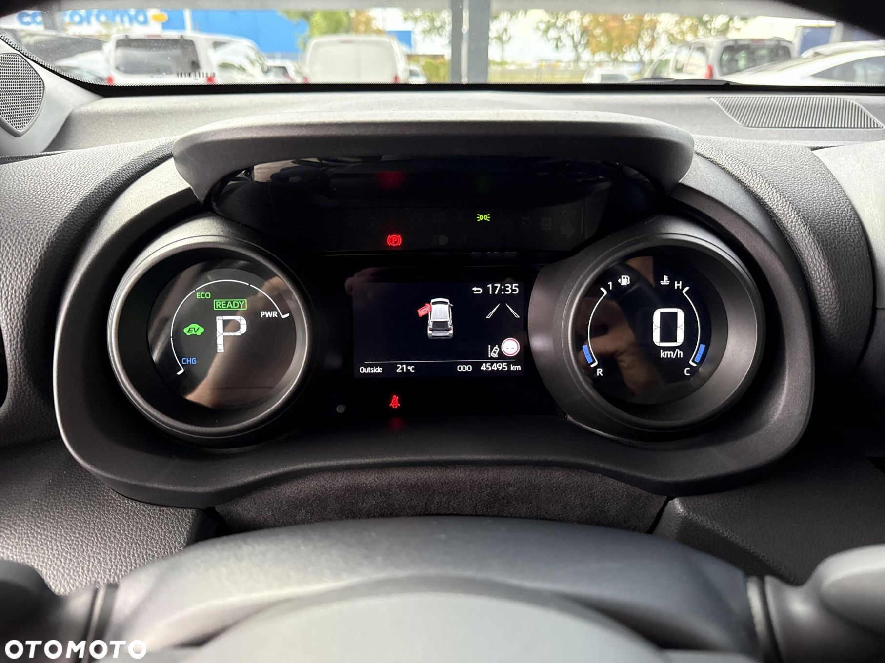 Toyota Yaris Hybrid 1.5 Comfort - 17