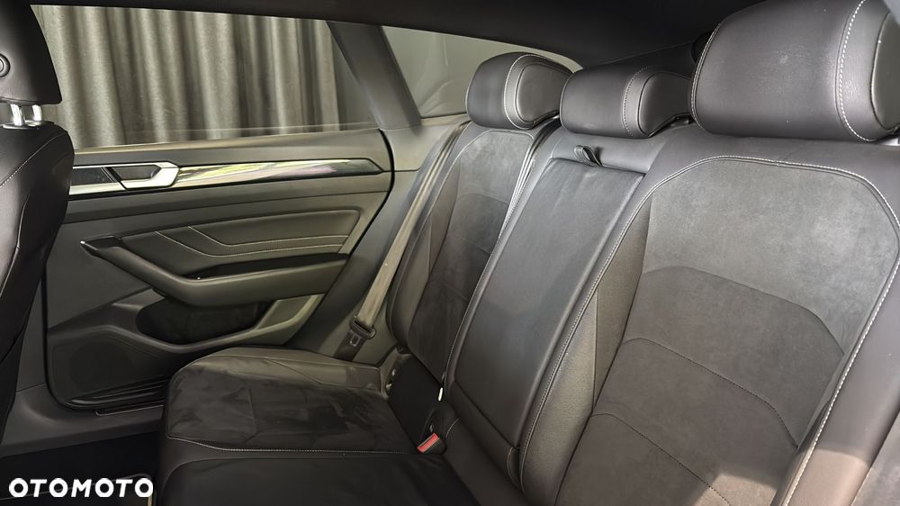 Volkswagen Arteon 2.0 TDI R-Line DSG - 17
