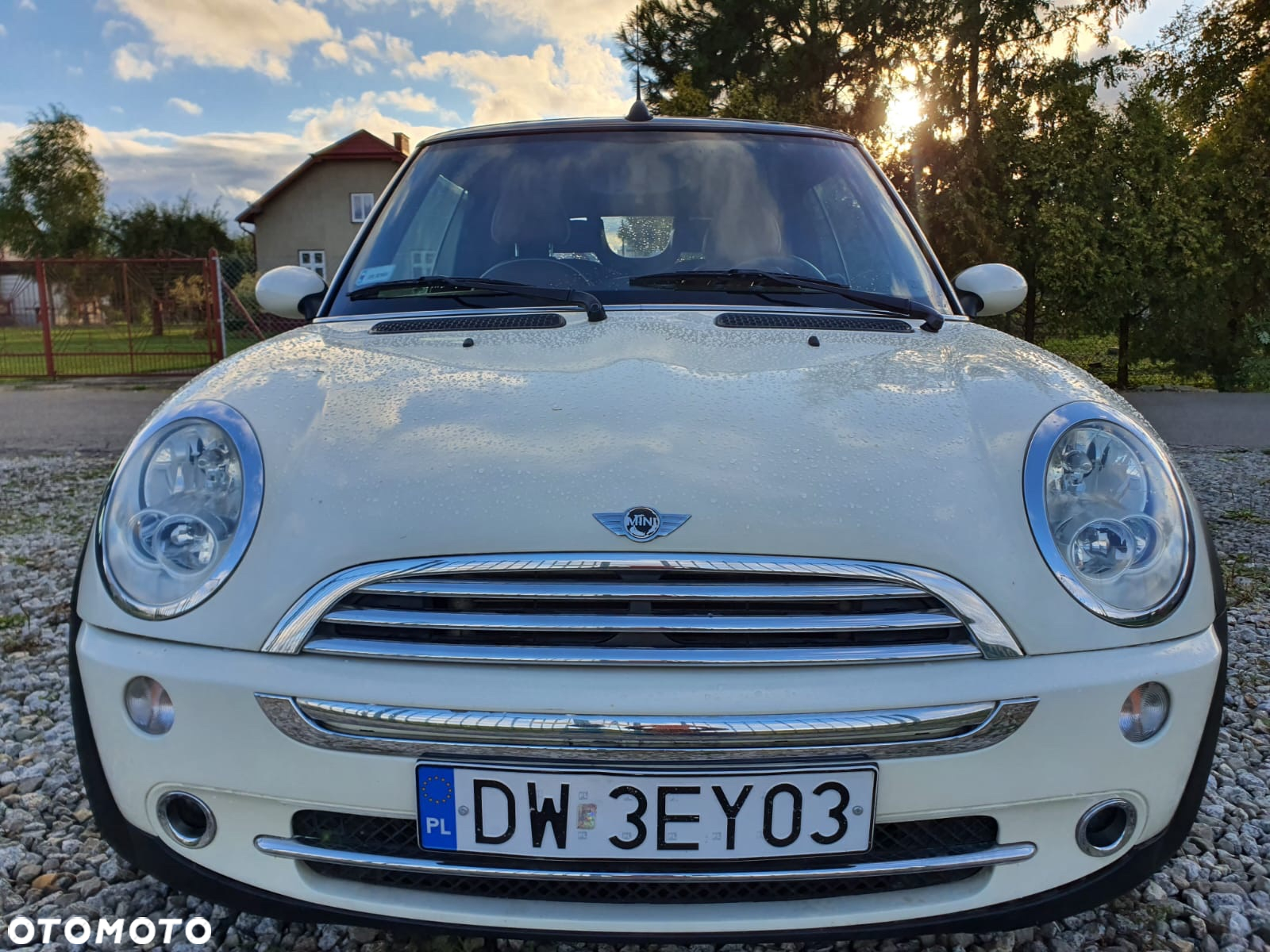 MINI Cooper Cabrio Sidewalk - 2