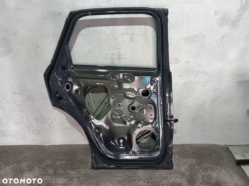 DRZWI TYŁ TYLNE LEWE AUDI Q3 83A - 7