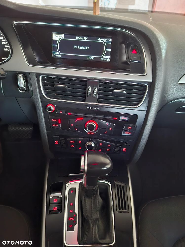 Audi A4 Avant 2.0 TDI DPF multitronic Ambiente - 8