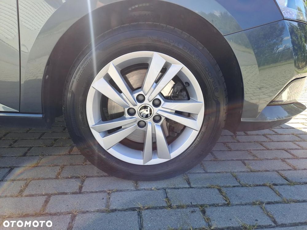 Skoda Fabia 1.0 TSI Ambition DSG - 13