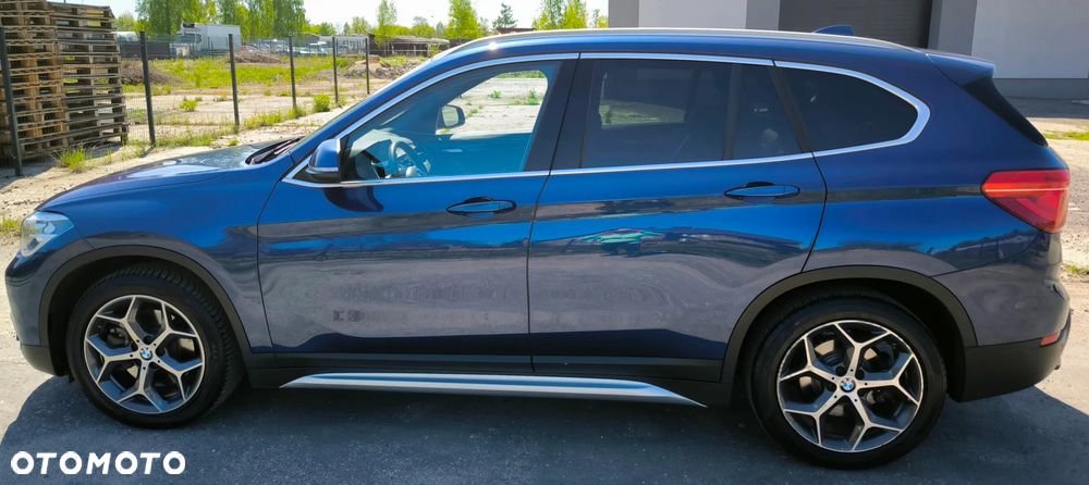 BMW X1 xDrive25i xLine - 2