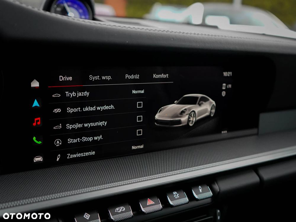 Porsche 911 Carrera 4S - 22