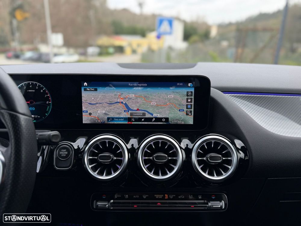 Mercedes-Benz GLA 250 e AMG Line - 26