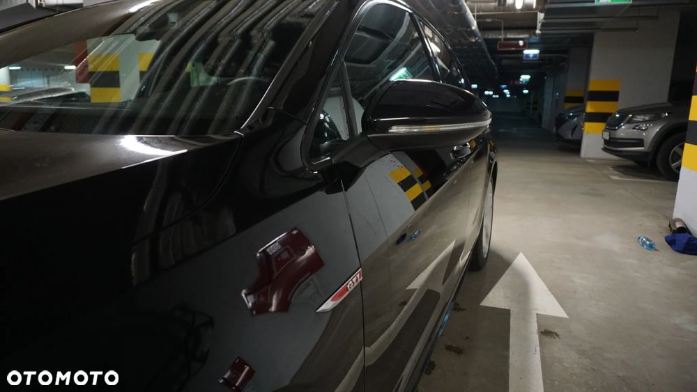 Volkswagen Golf - 12