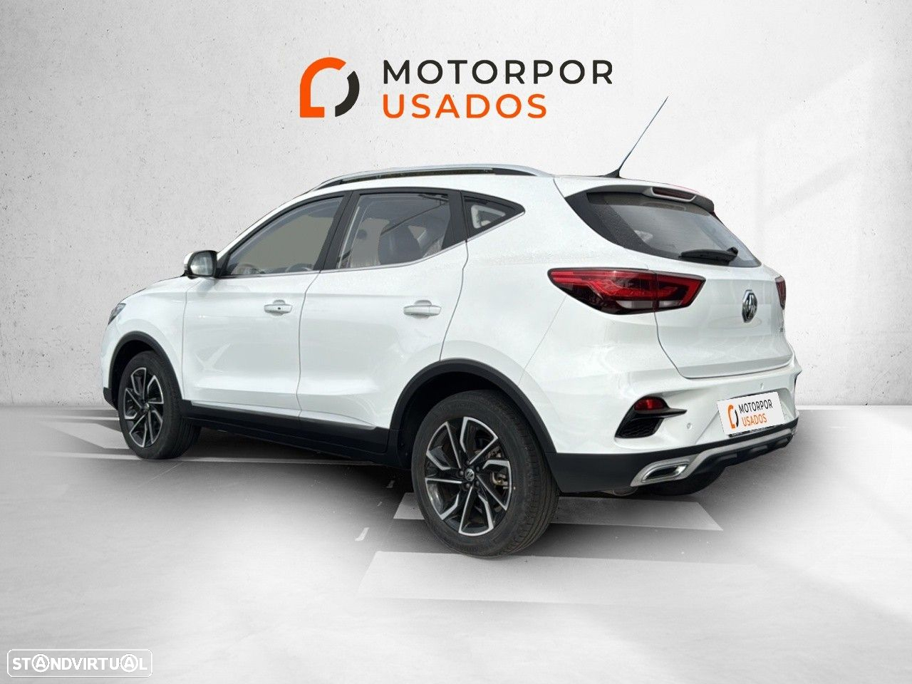 MG ZS - 6
