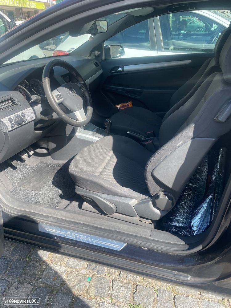 Opel Astra 2006 photo 3