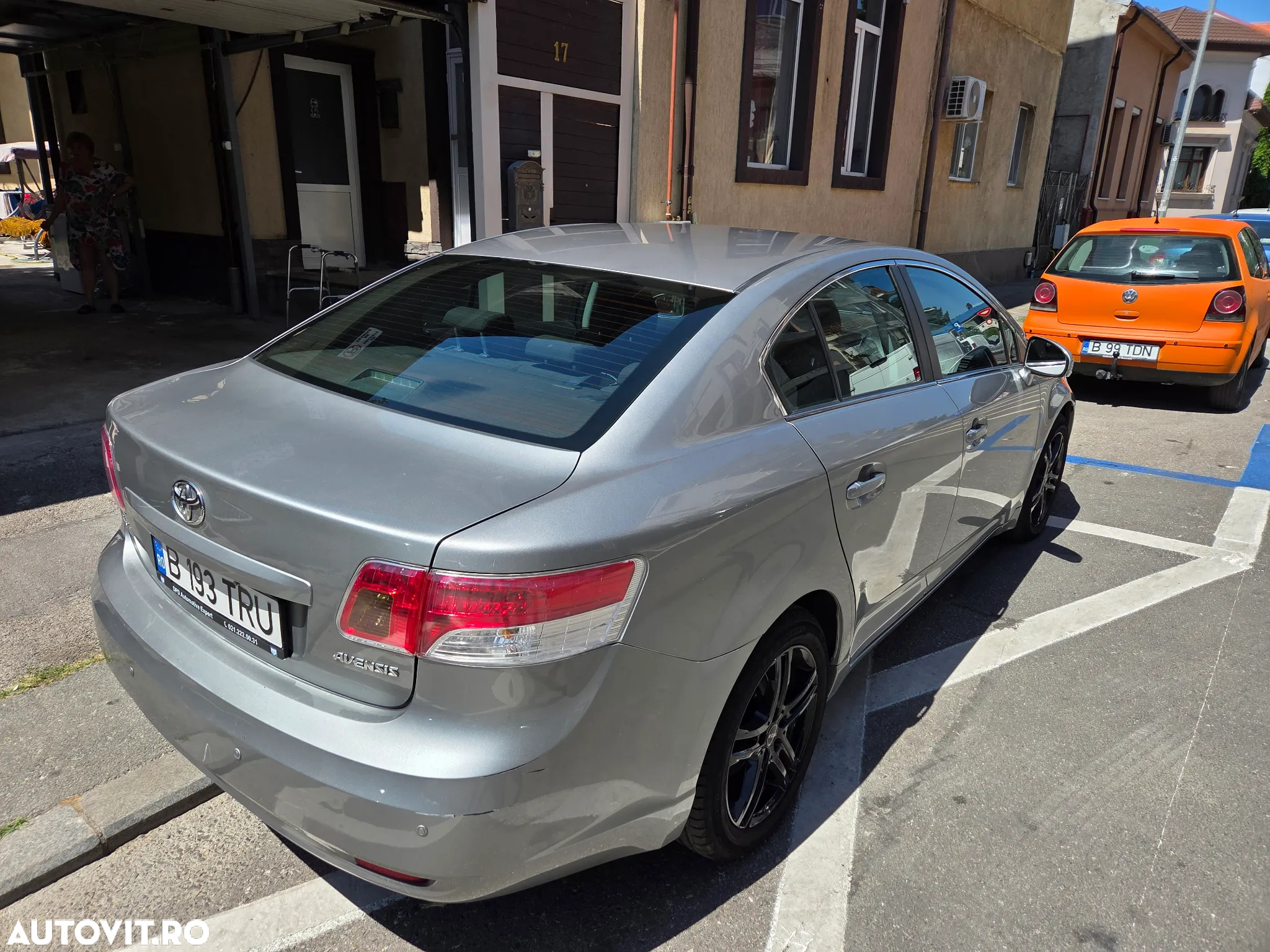 Toyota Avensis 1.8 Multidrive S Executive - 6