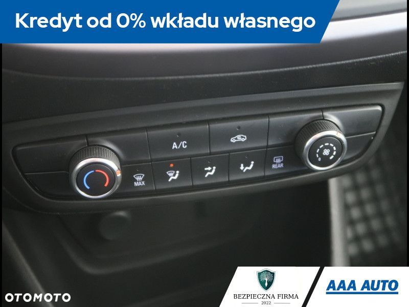 Opel Crossland X - 13