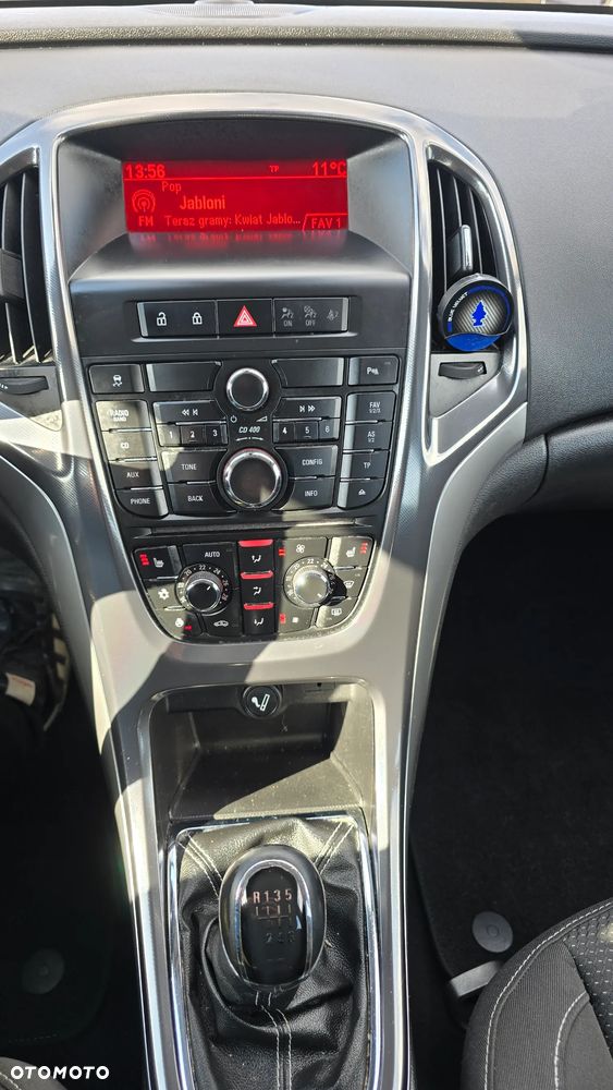 Opel Astra 1.4 Turbo ecoFLEX Start/Stop Innovation - 8
