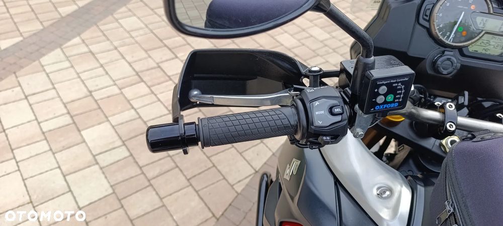 Suzuki V-STROM - 13