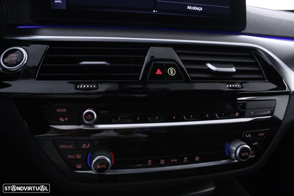 BMW 520 d Pack M Auto - 28