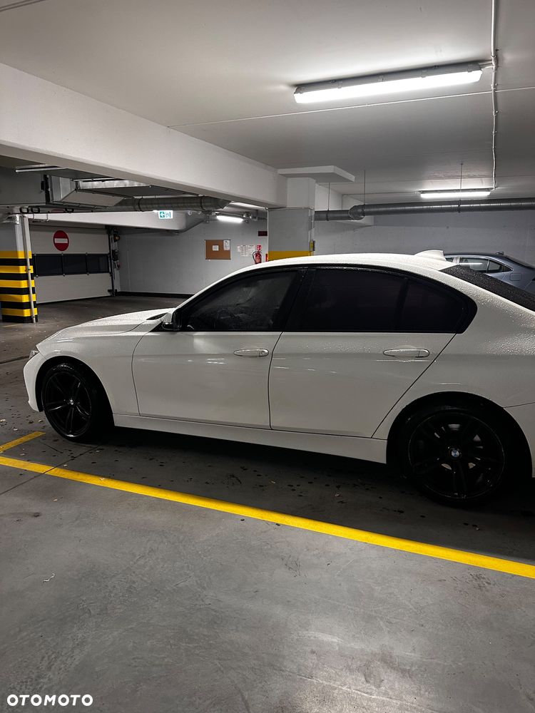 BMW Seria 3 - 39
