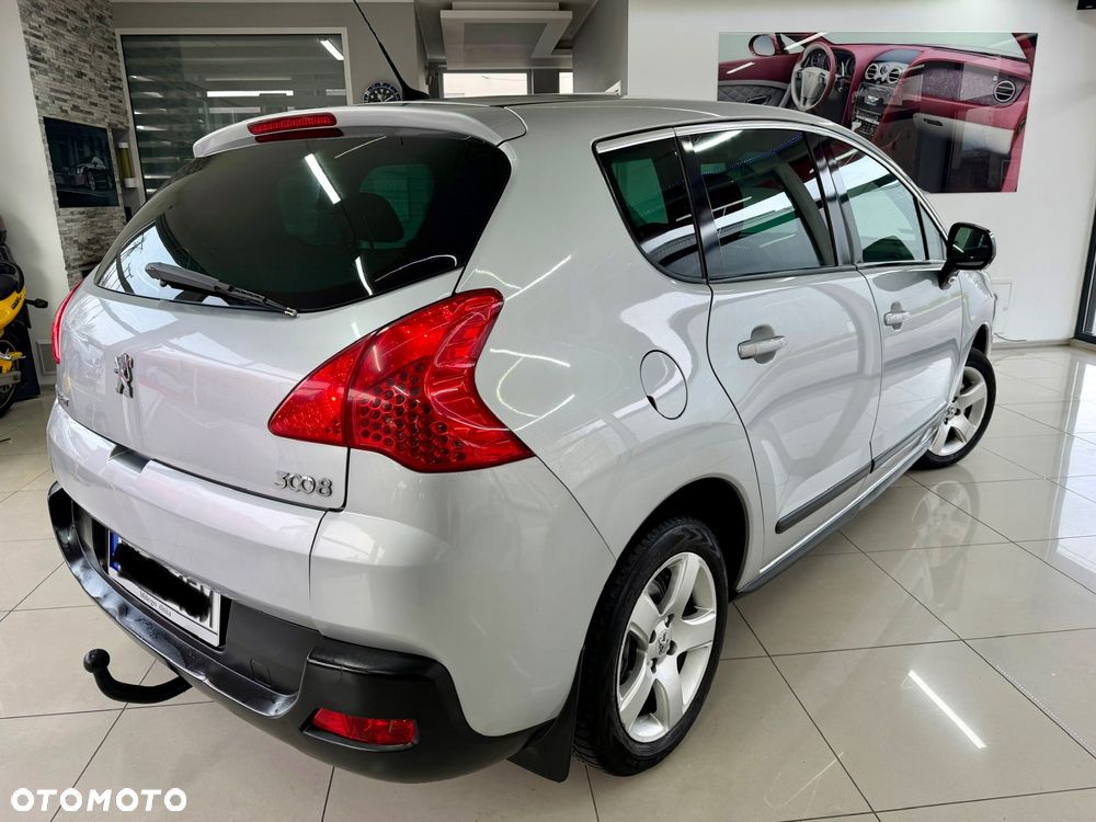 Peugeot 3008 1.6 Active - 19