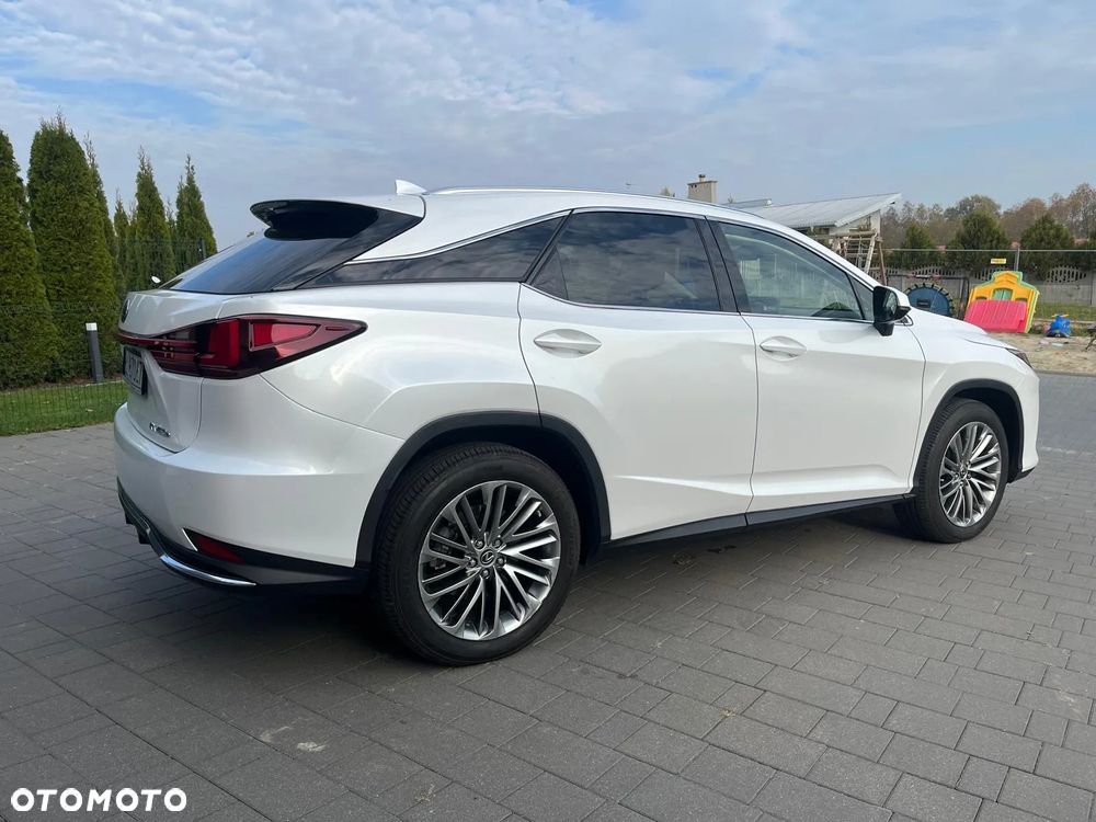 Lexus RX - 4